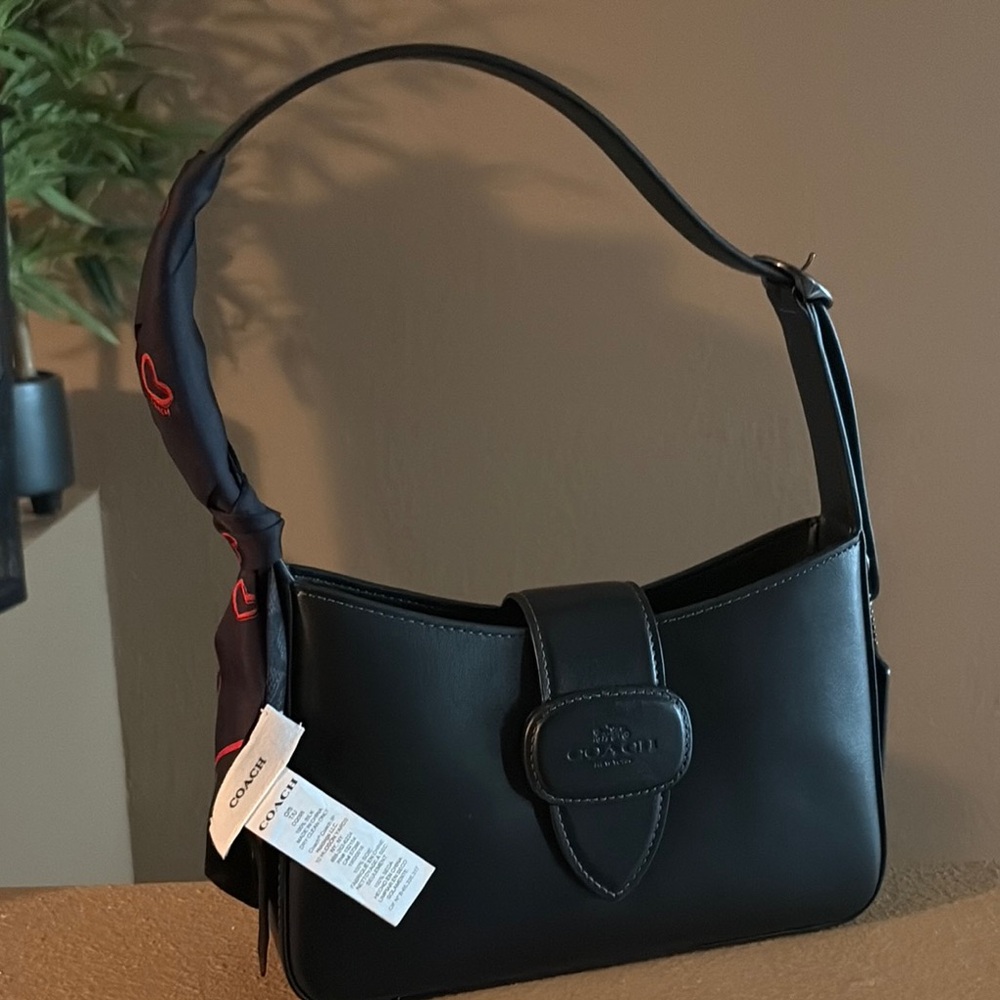 Coach Black Leather Crescent Shoulder Bag